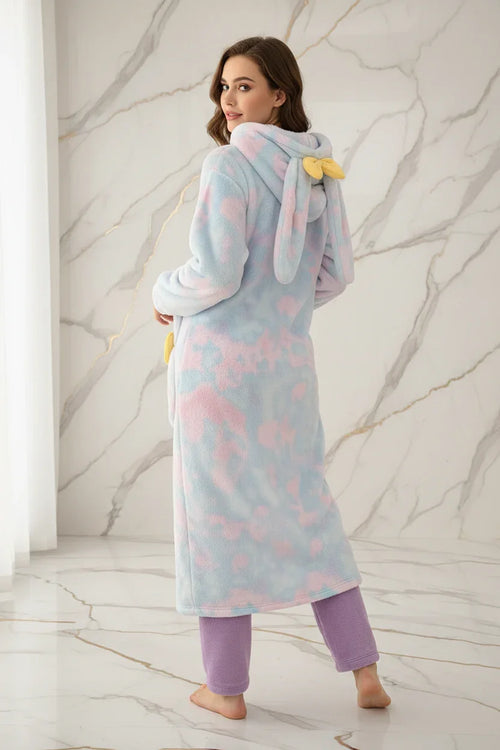 البجامة - لقطة خلفية