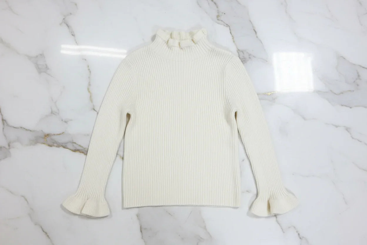 سويتر كريمي - منظر أمامي