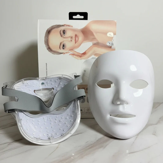 علبة المنتج مع القناع من الخلف والأمام - الصورة الأولى