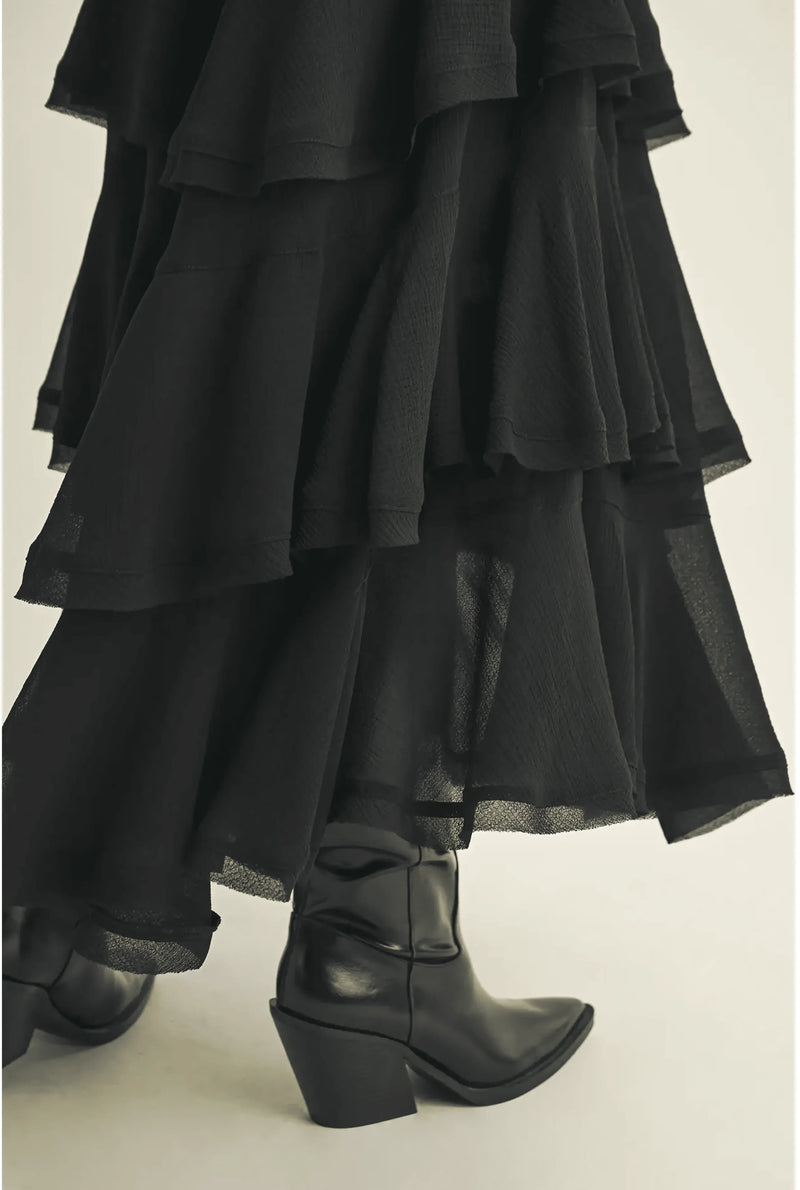 Pull On Ruffle Tiered Black Skirt - IVORYNN