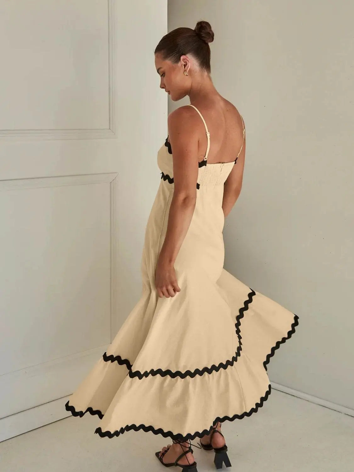 Spaghetti Strap Maxi Dress - IVORYNN