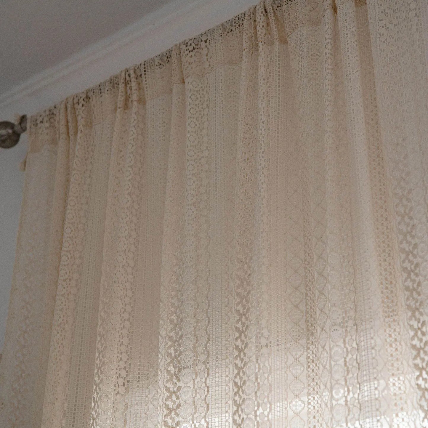 Translucent American Country Hollow Crochet Curtain - IVORYNN