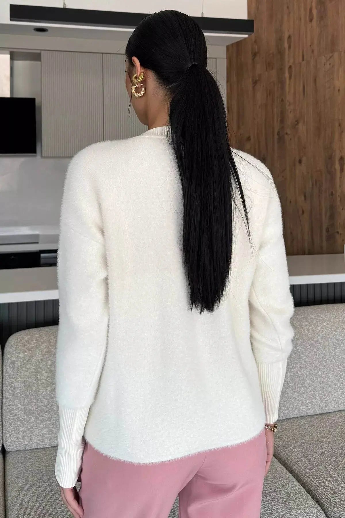 Women's Sequin Embroidered Fluffy Knit Cardigan - IVORYNN