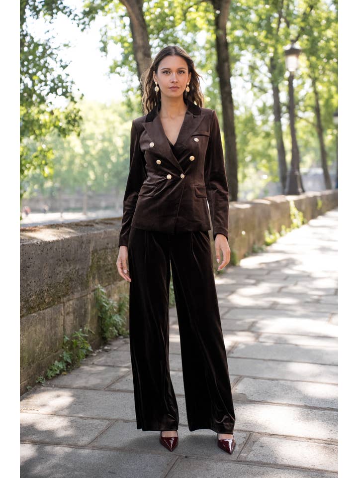 Elegant High-Waisted Straight-Cut Velvet Trousers with Side Pockets, Button Closure