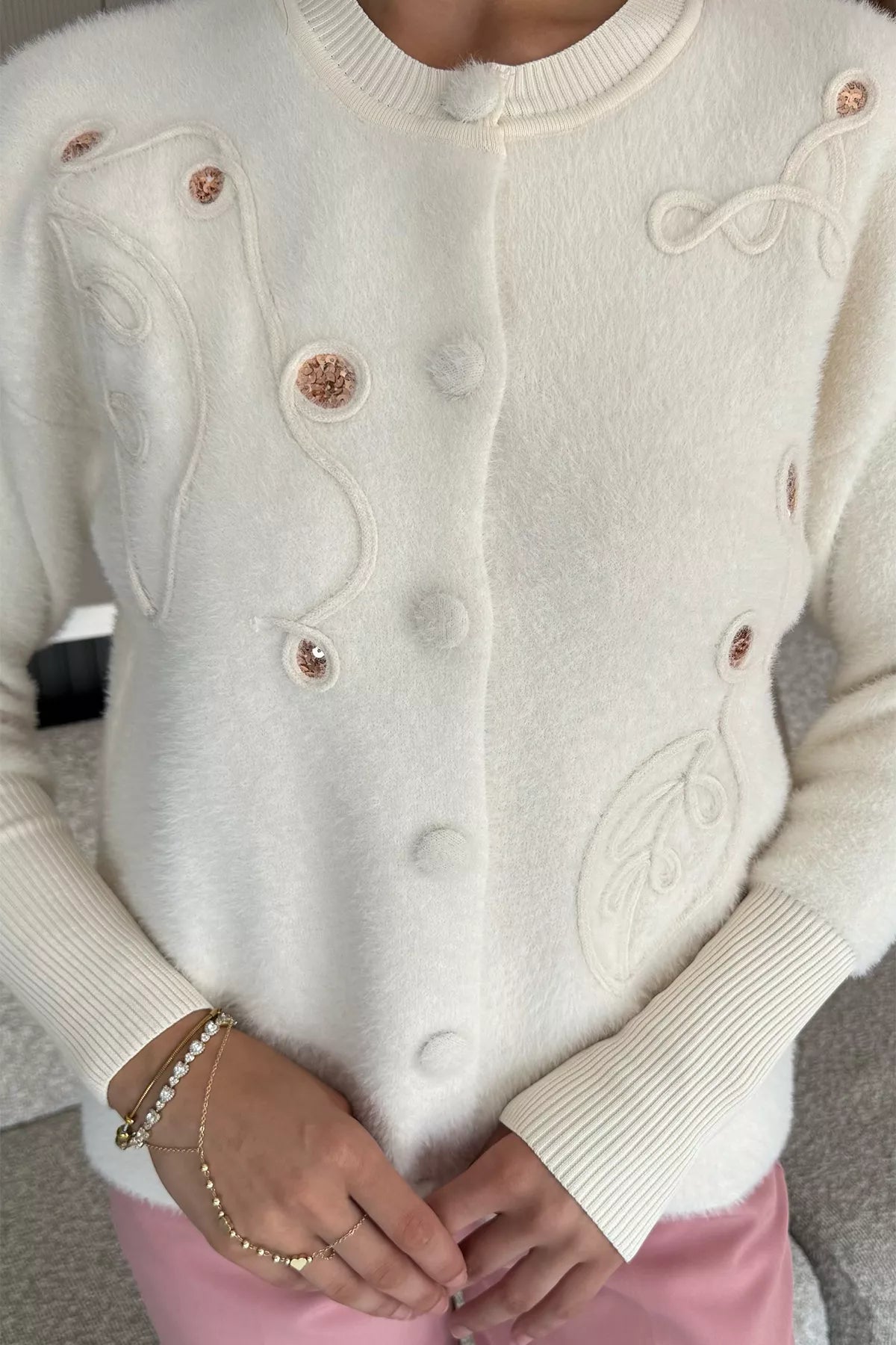 Women's Sequin Embroidered Fluffy Knit Cardigan - Soft, Stylish S-XL Fit