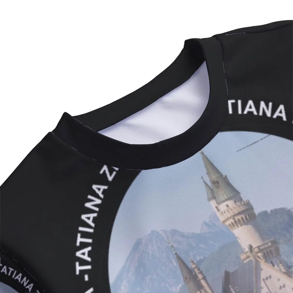 Women's Castle Classic Sweatshirt - Black - IVORYNN