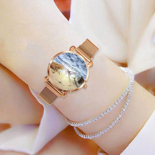 Women's Magnetic Buckle Quartz Wrist Watches - Gold - IVORYNN