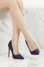 صورة 1 - منظر أمامي قريب