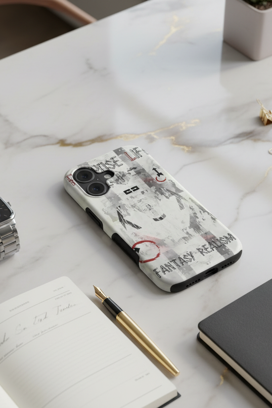 صورة 1 - غلاف الآيفون مع إكسسوارات المكتب