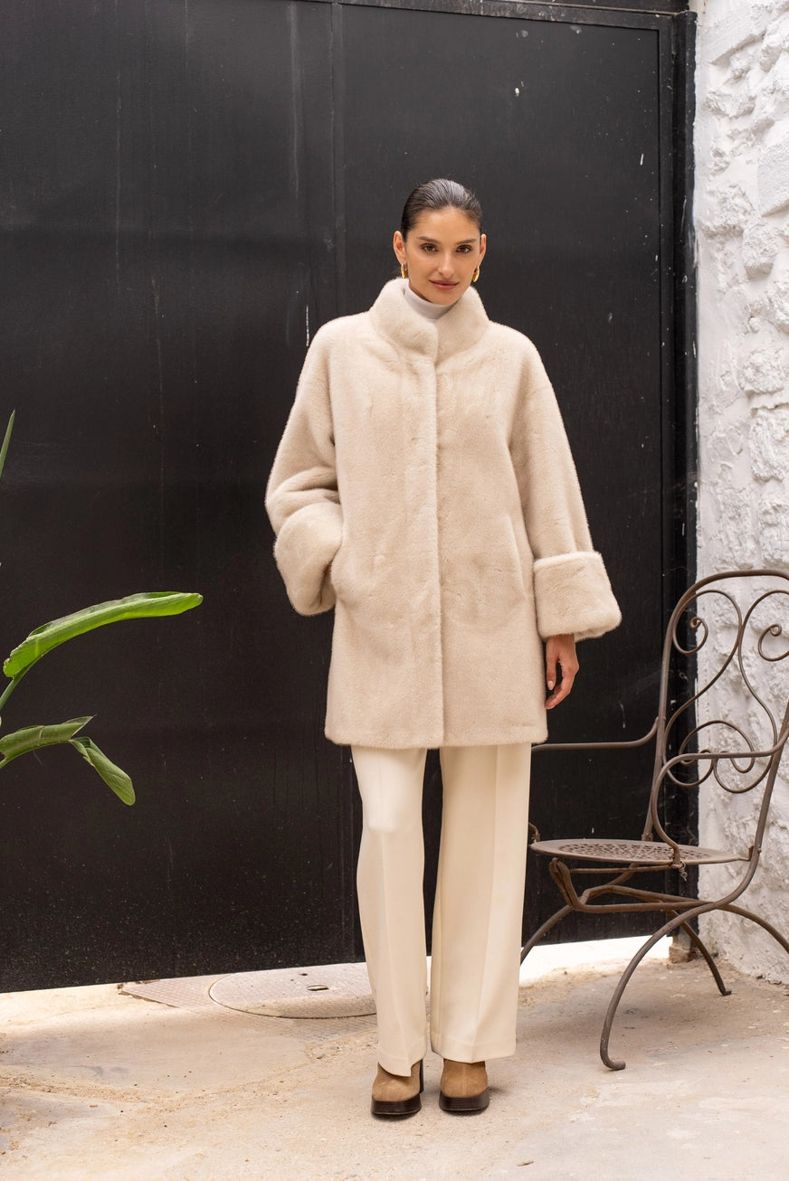 Chic Ultra-Soft Long Faux Fur Coat