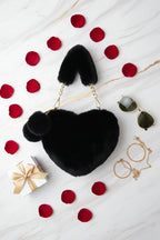 صورة 2 - مع بتلات ورد ونظارة شمسية