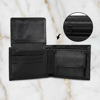 صورة 2 - تفاصيل الداخل مع تكبير جيب العملات