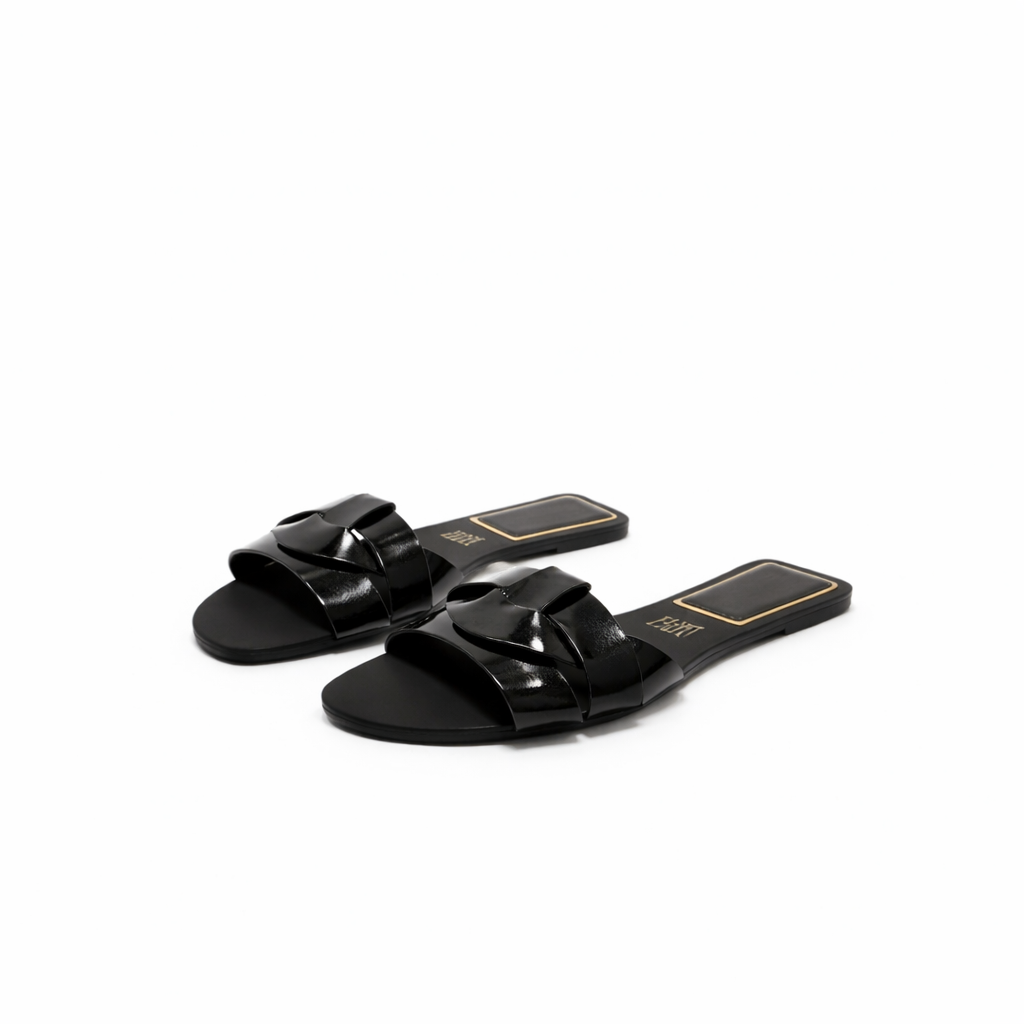 Flats Cow Black Leather Sandals