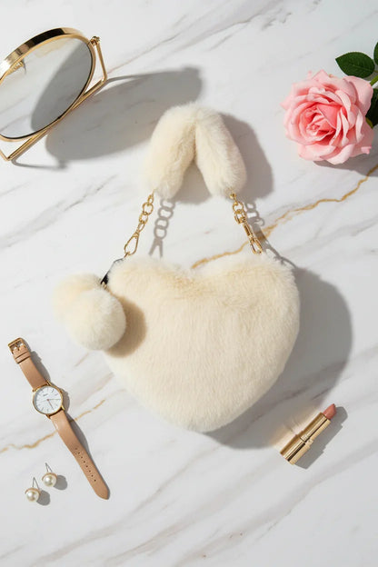 صورة 3 - مع وردة وردية ومكياج