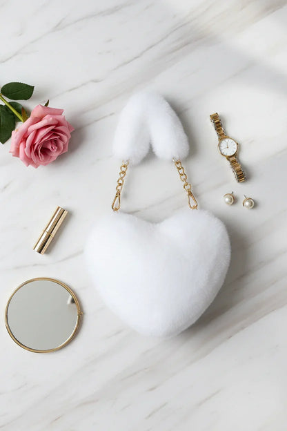 صورة 3 - مع وردة وردية ومكياج