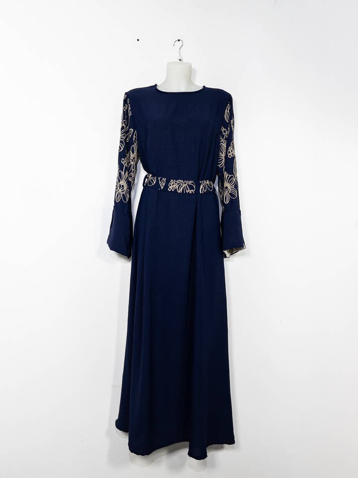 Elegant Floral Embroidered Abaya Dress with Matching Belt and Cream Lining
