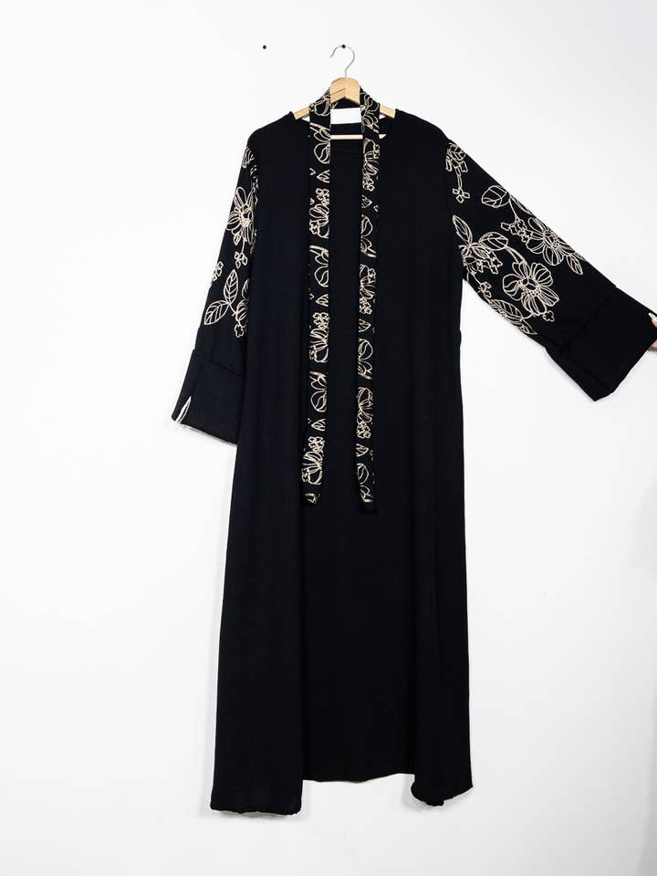 Elegant Floral Embroidered Abaya Dress with Matching Belt and Cream Lining
