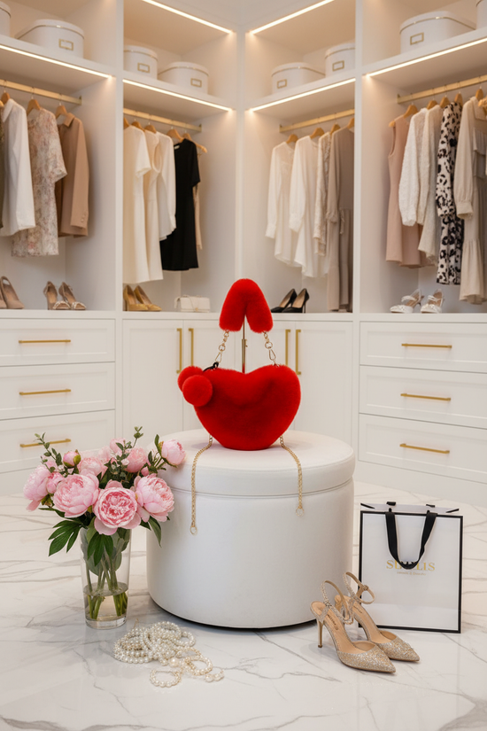 صورة 6 - على بوف في غرفة الملابس