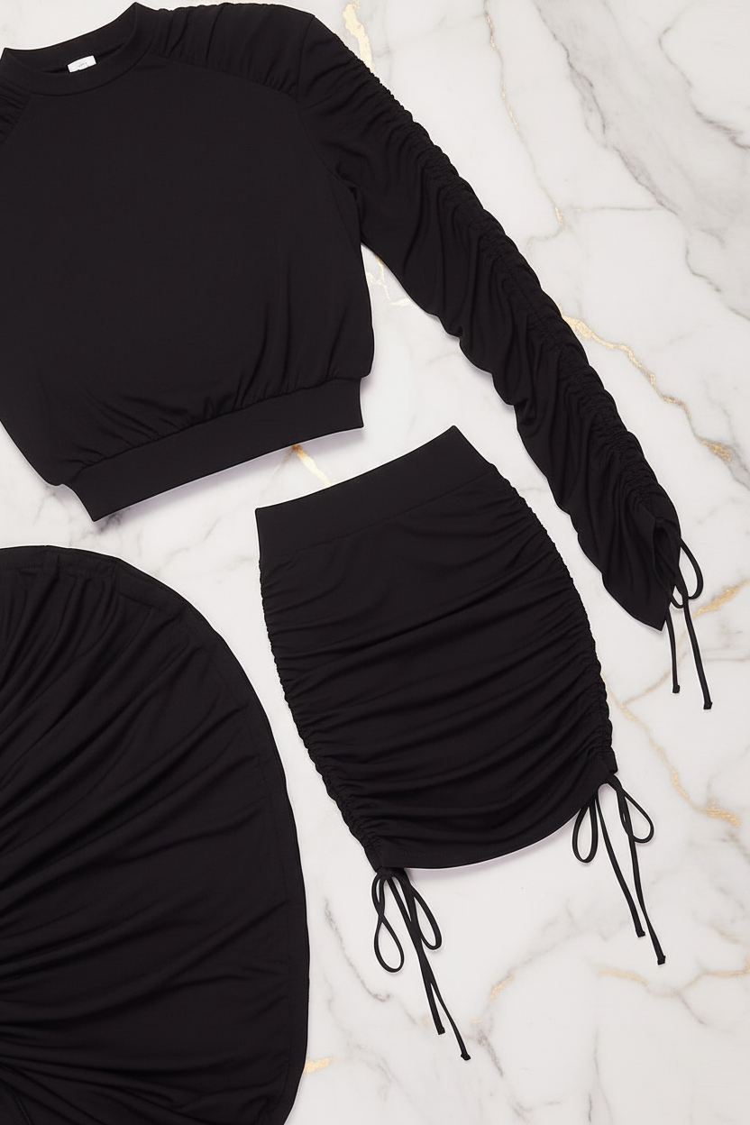 الطقم - تفاصيل قريبة