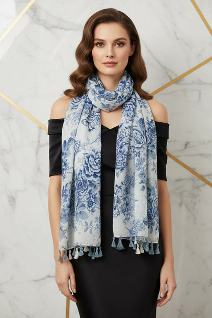 وشاح فاخر حول الرقبة