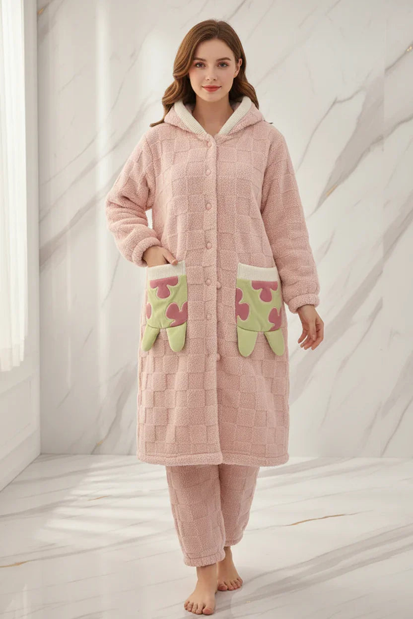 منظر أمامي للبجامة