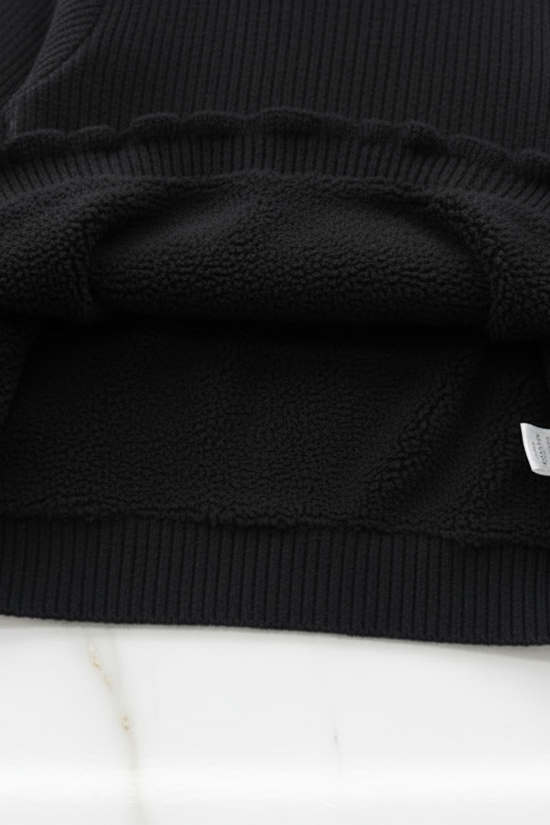 سويتر أسود مبطن - البطانة الفروية