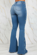 البنطال - منظر ثلاثي خلفي