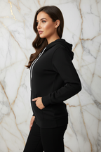 هودي أسود منظر جانبي آخر