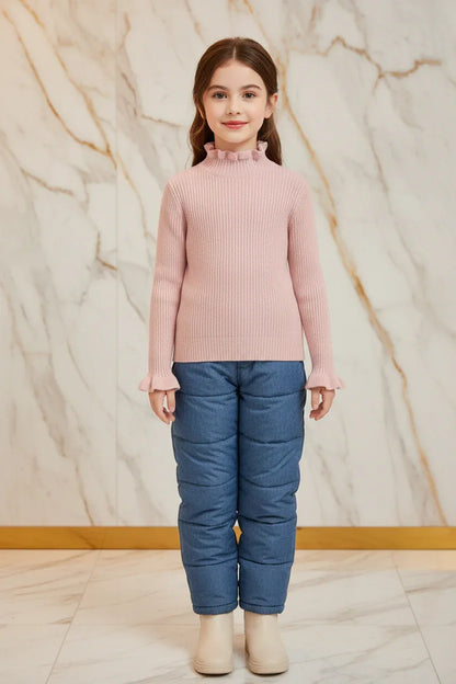 سويتر وردي مبطن مع بنطال جينز - أمامي