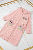 تفاصيل الجيوب والشعار