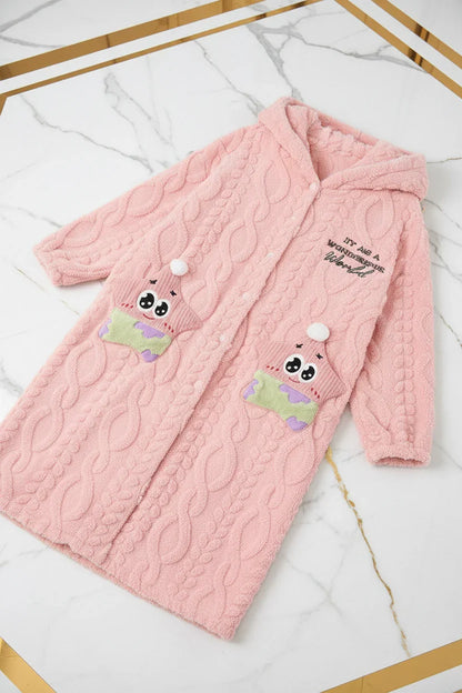 تفاصيل الجيوب والشعار