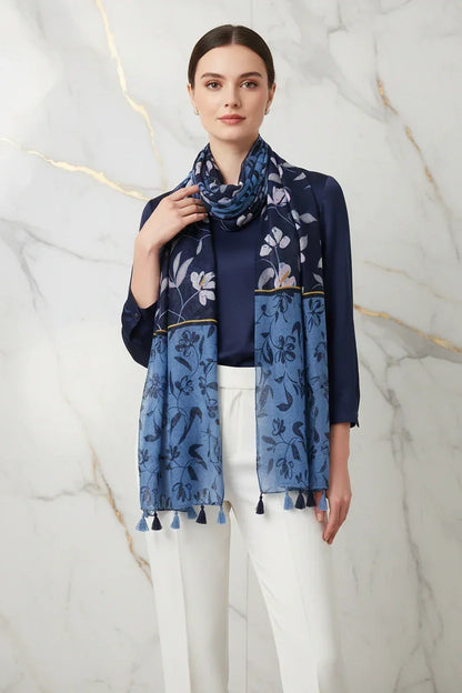 وشاح فاخر حول الرقبة