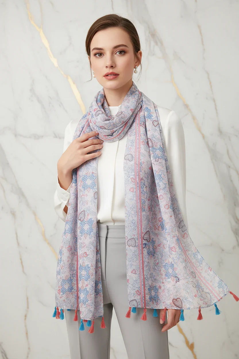 وشاح فاخر حول الرقبة