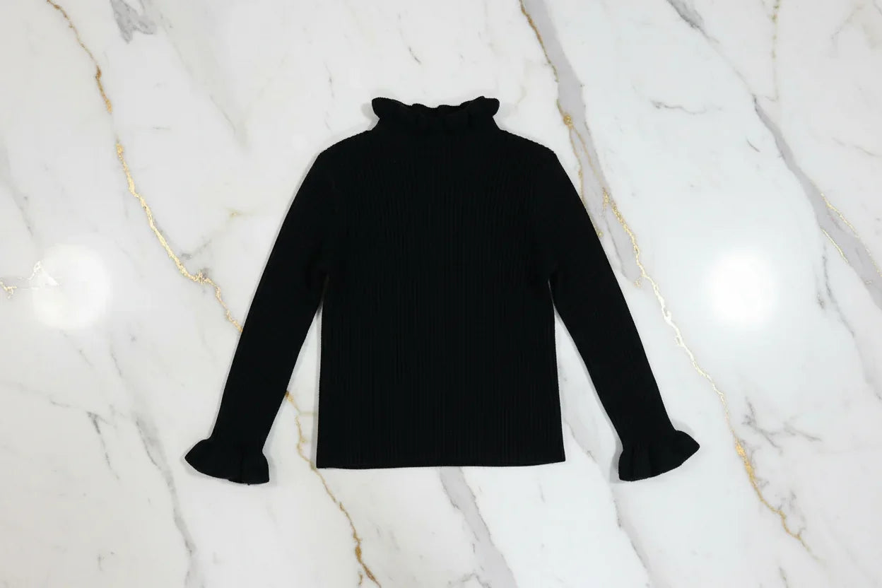 سويتر أسود - منظر أمامي