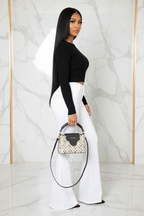 إطلالة جانبية يمنى