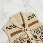 تفاصيل الياقة