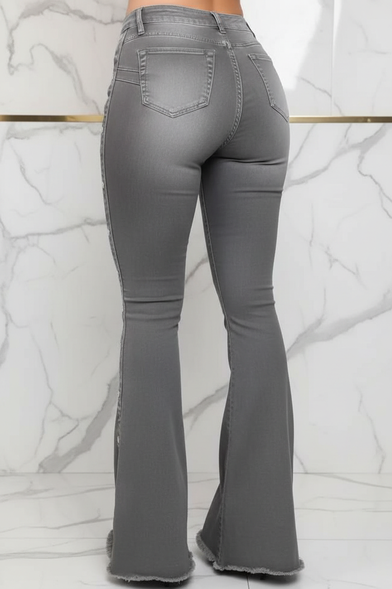 البنطال - منظر ثلاثي خلفي