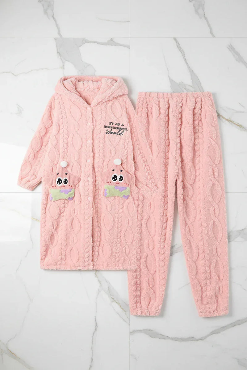 البجامة من الأمام