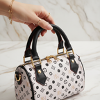 المقابض والحلقات