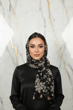 وشاح فاخر على الرأس