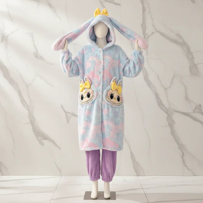 البجامة - على المانيكان