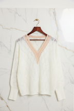 السويتر الأبيض - تفاصيل الدانتيل