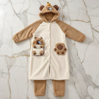 البجامة - منظر أمامي