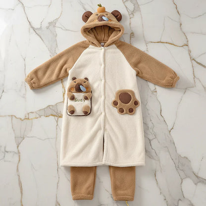 البجامة - منظر أمامي