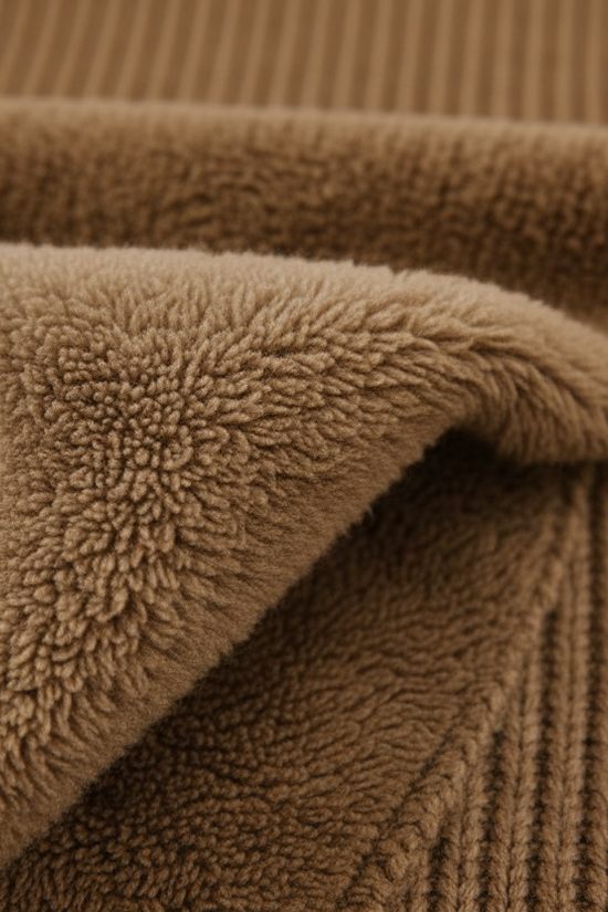 سويتر لون القهوة مبطن - تفاصيل الفرو