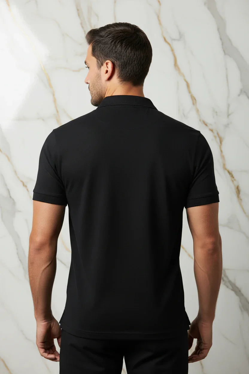 صورة استوديو - من الخلف