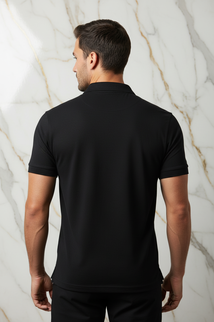 صورة استوديو - من الخلف