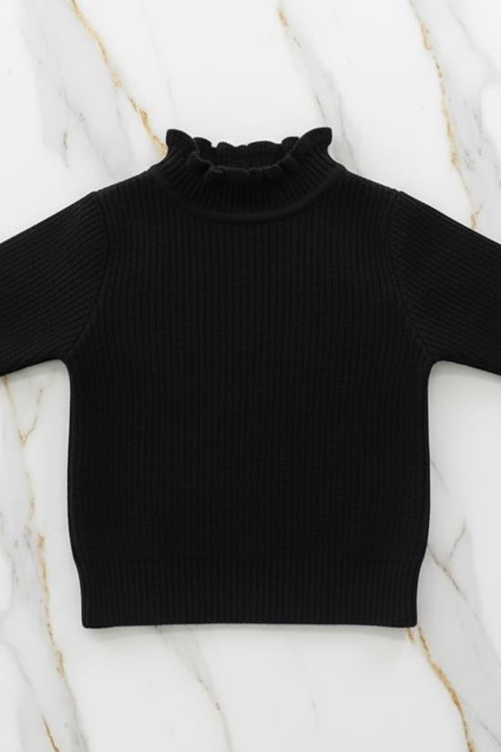 سويتر أسود مبطن - منظر أمامي