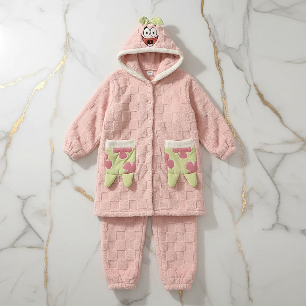 البجامة - منظر أمامي