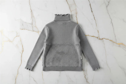 سويتر رمادي مبطن بفرو رمادي - منظر خلفي